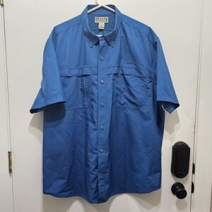 Duluth Trading Co Men's Vibrant Blue Button Down Shirt